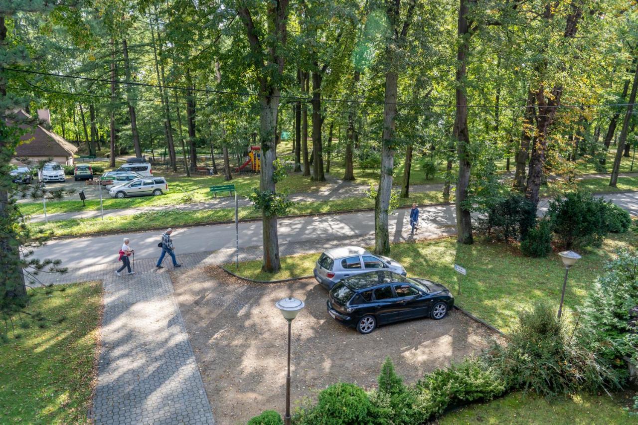Hotel Beskid Бельсько-Бяла Екстер'єр фото
