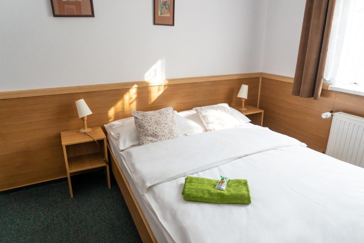 Hotel Beskid Бельсько-Бяла Екстер'єр фото