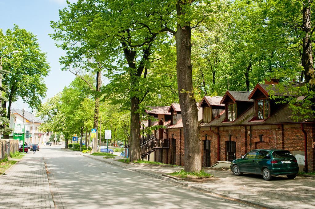 Hotel Beskid Бельсько-Бяла Екстер'єр фото